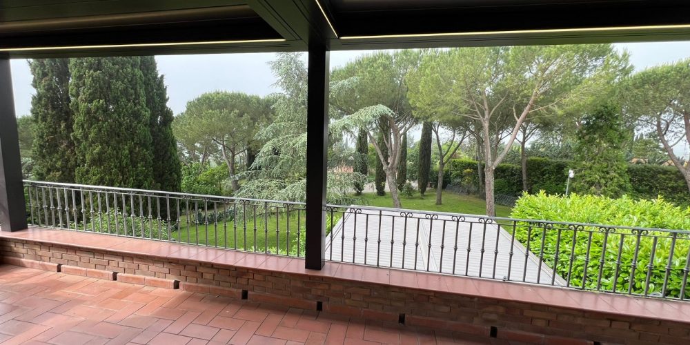 Pergola Bioclimatica Motorizzata a Siena (11)
